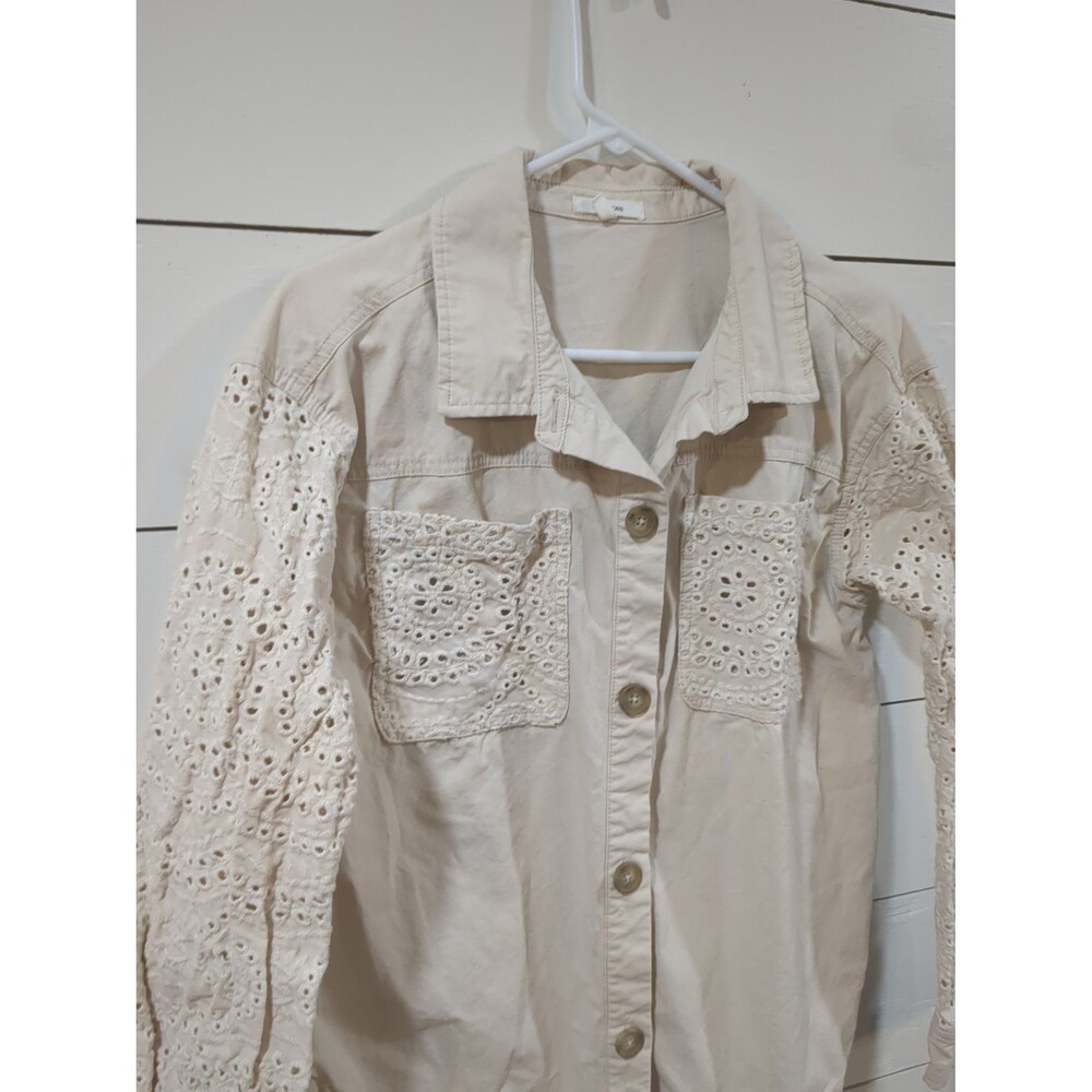 Maurices S neutral eyelet jacket fall chic festival boho whimsy romantic photo